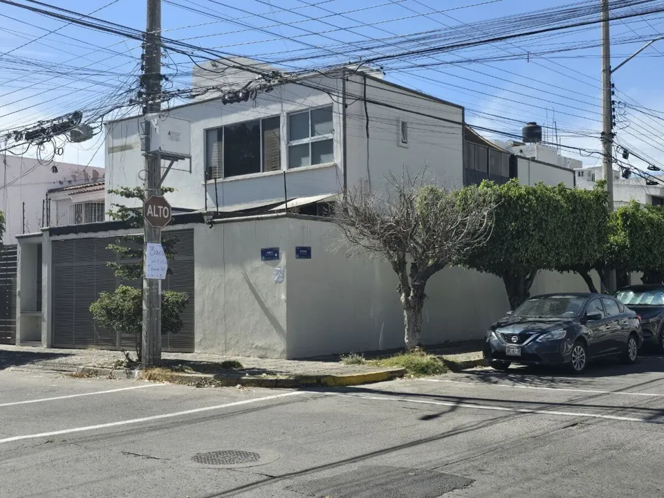 Foto 5 de Oficinas en Renta en Calle Perla, Loma Bonita Zapopan
