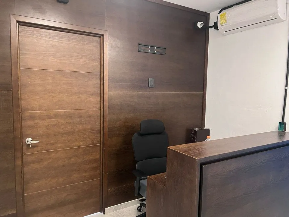 Foto 2 de OFICINAS SOBRE AVENIDA CHAPULTEPEC, GUADALAJARA