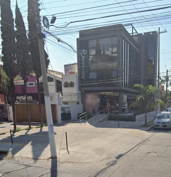 Edificio en renta en Avenida Guadalupe, Chapalita De Occidente, Zapopan