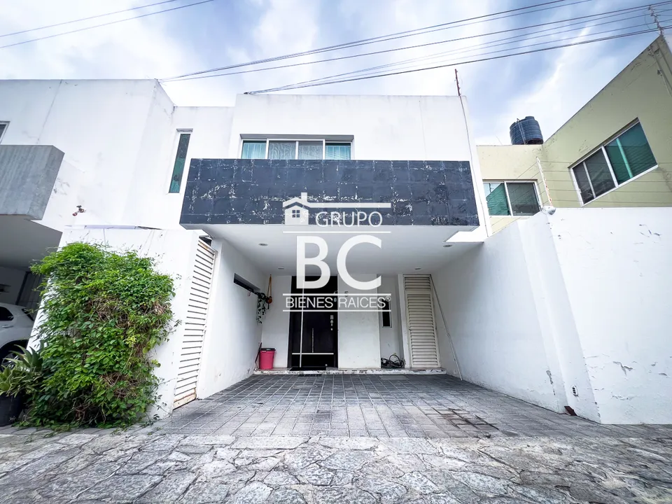 Casa en condominio en venta, El Colli