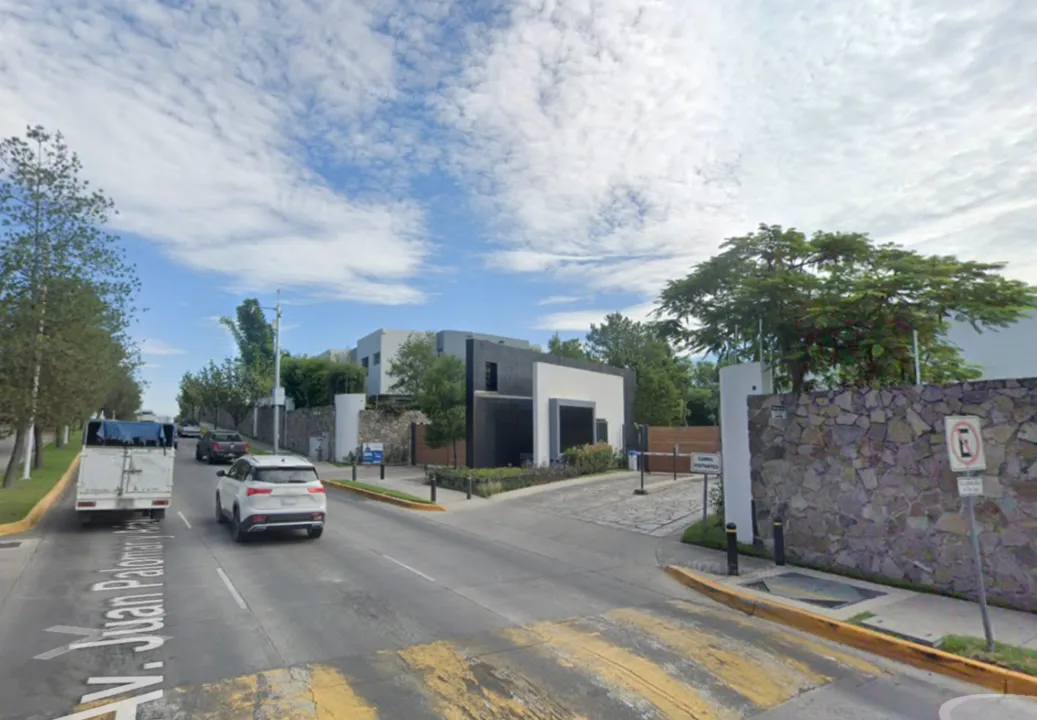 Foto 3 de Terreno  En Venta, Bosque de los Lagos, Vallarta Universidad