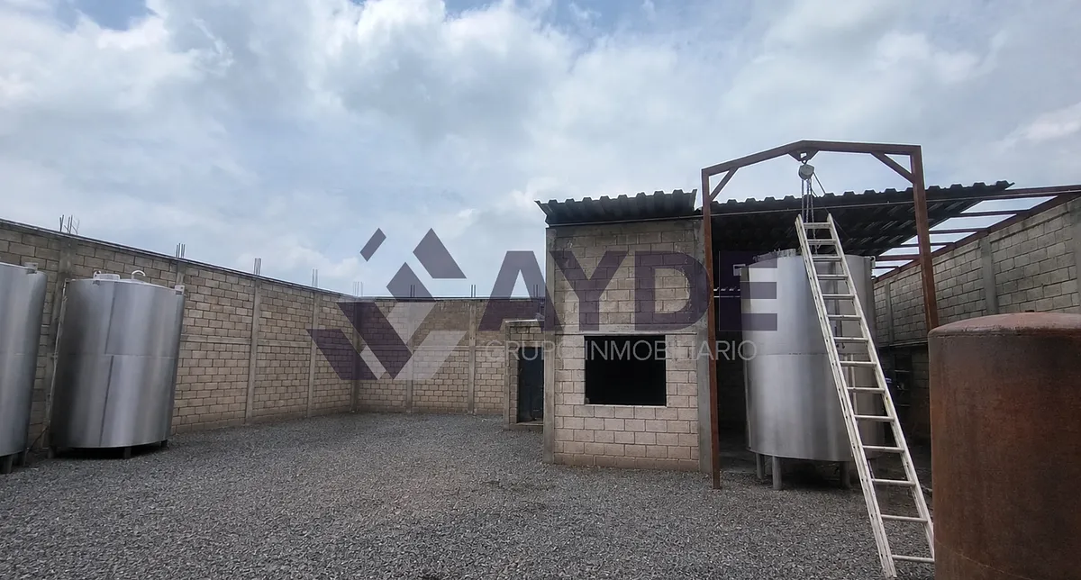 Foto 2 de TERRENO CON TALLER EN VENTA EN NEXTIPAC, ZAPOPAN