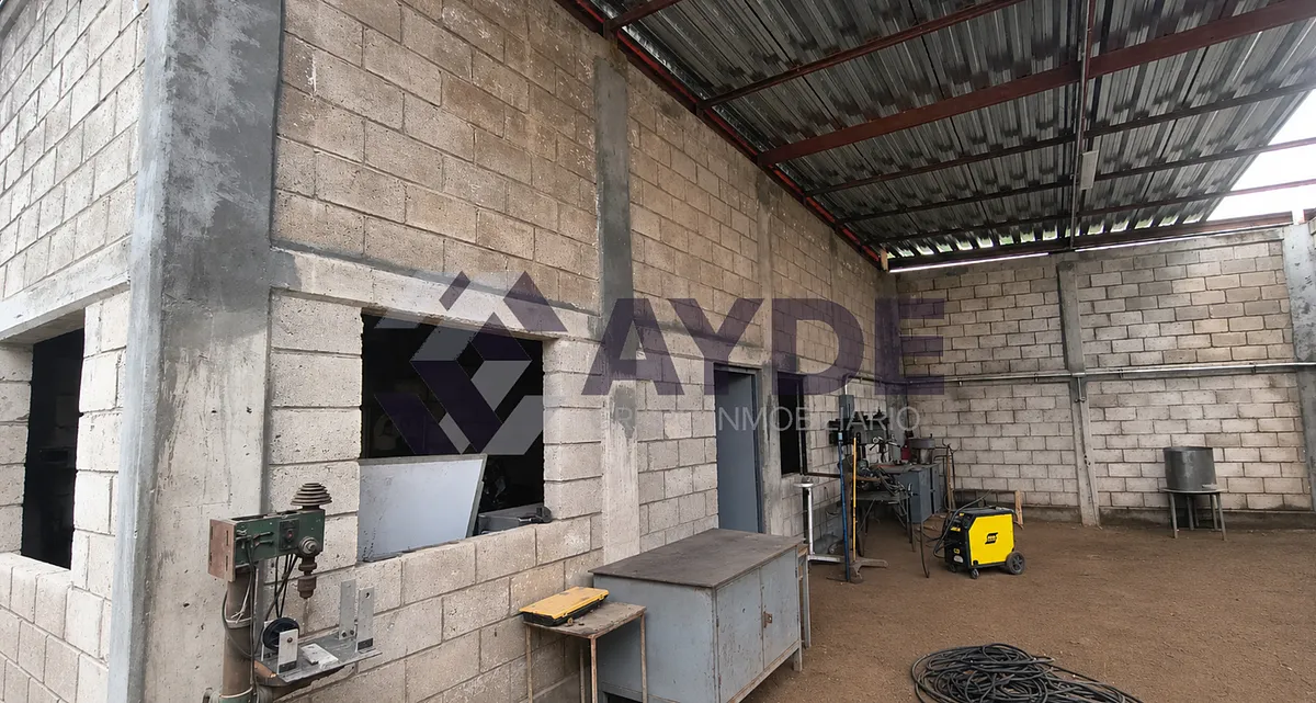 Foto 4 de TERRENO CON TALLER EN VENTA EN NEXTIPAC, ZAPOPAN