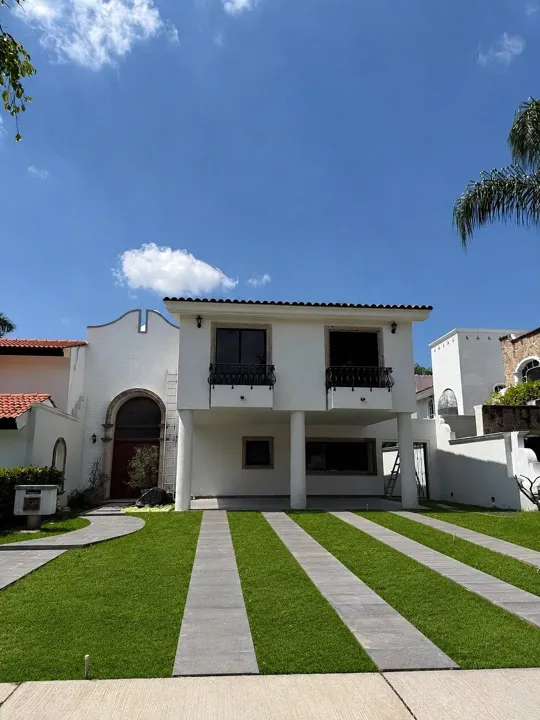 Casa en renta en Valle Real
