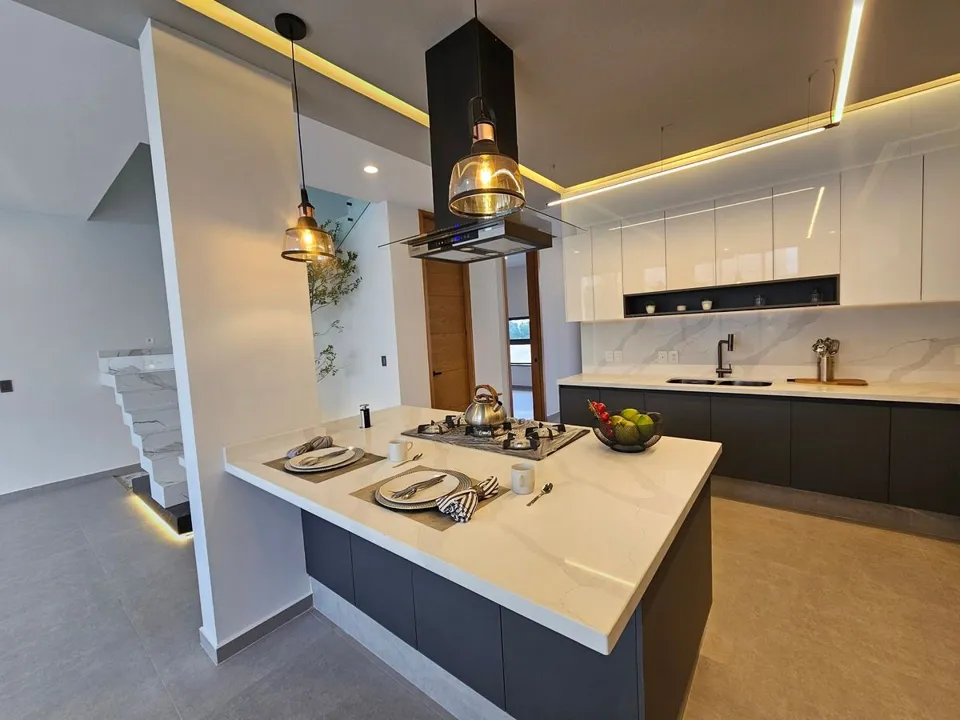 Foto 4 de Casa a Estrenar en Valle Imperial - Hermosos Acabados