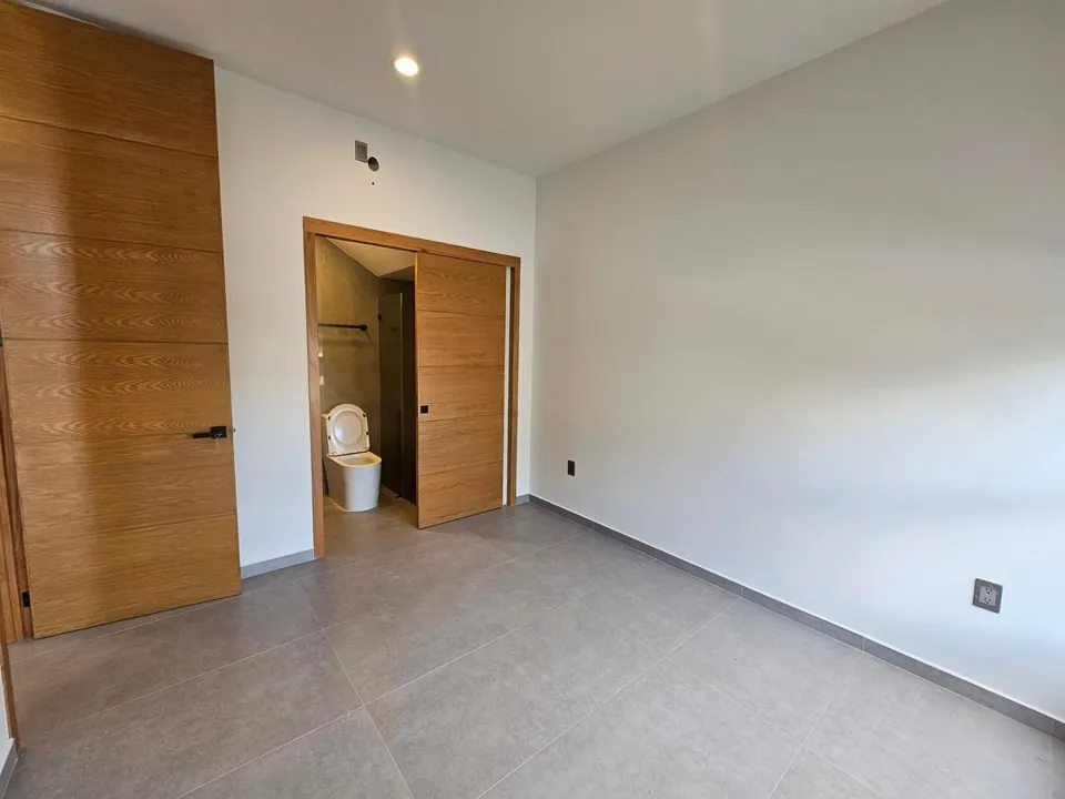 Foto 9 de Casa a Estrenar en Valle Imperial - Hermosos Acabados