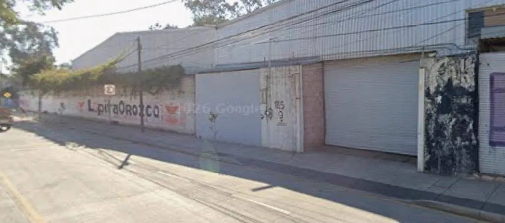 Bodega Comercial en renta en Avenida de las Rosas, La Guadalupana, San Pedro Tlaquepaque