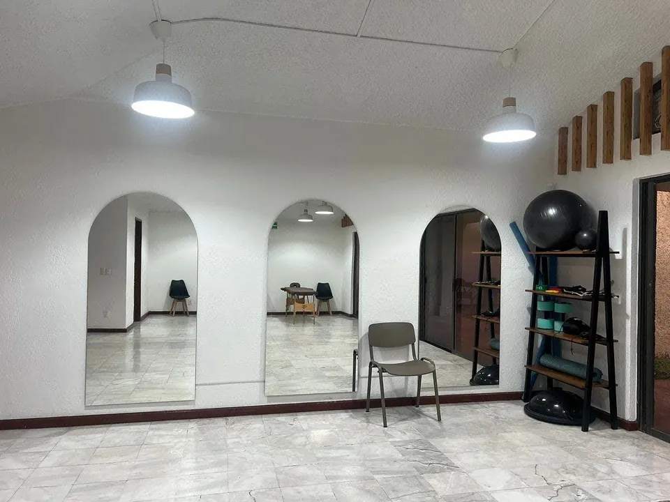 Foto 3 de Consultorio / oficina Renta en Centro de Salud 3